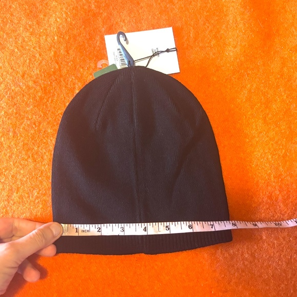 Herschel Blair unisex black ribbed trim solid tuque hat beanie NWT - Picture 6 of 7